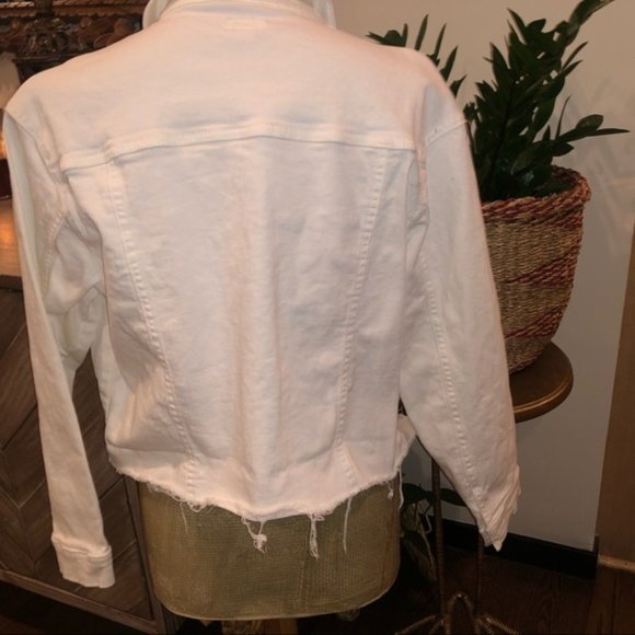 White Cropped Destructed Stretch Denim Jean Jacket - Picture 2 of 3